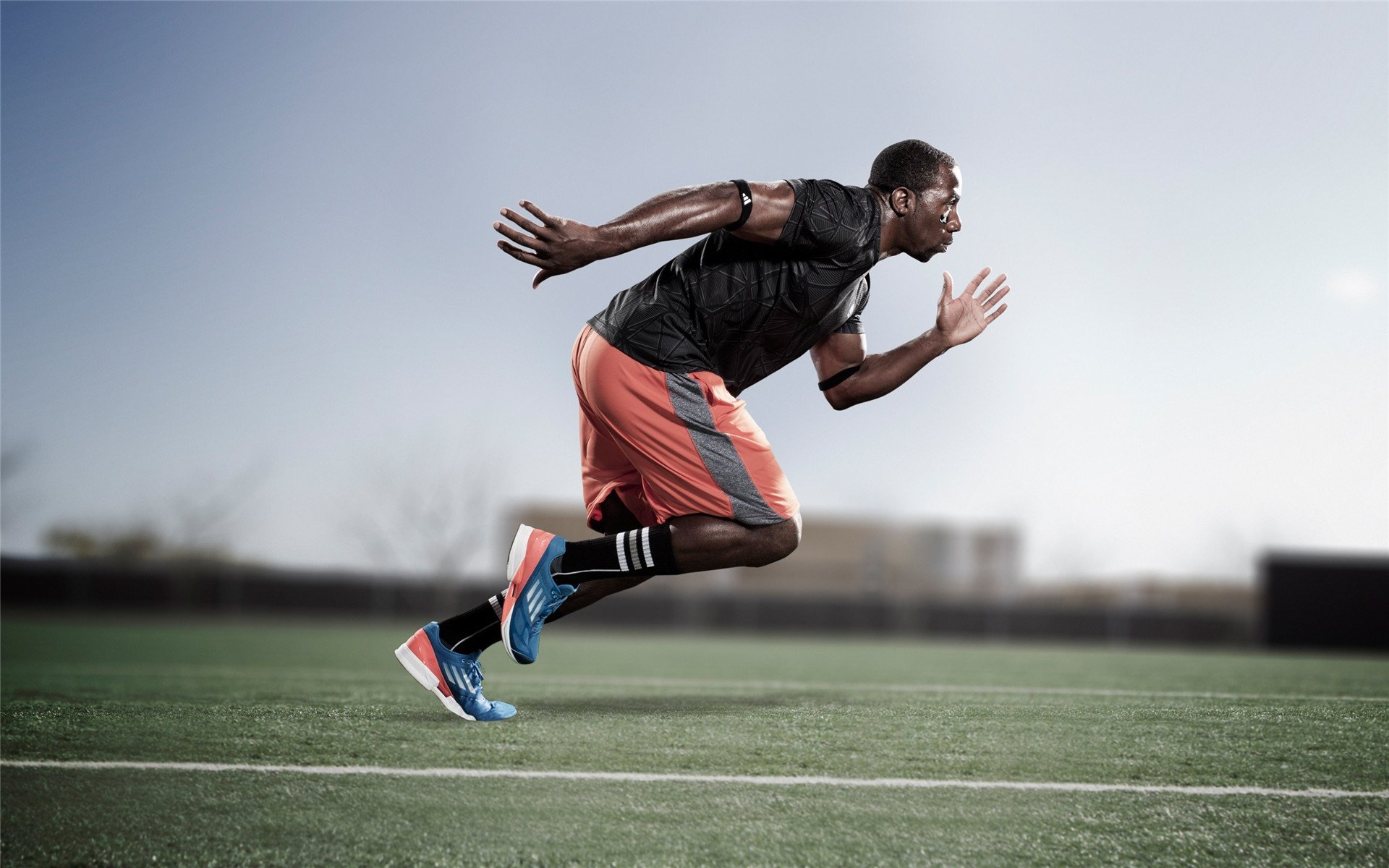 2026世界杯之夜，皮克关键进球定乾坤