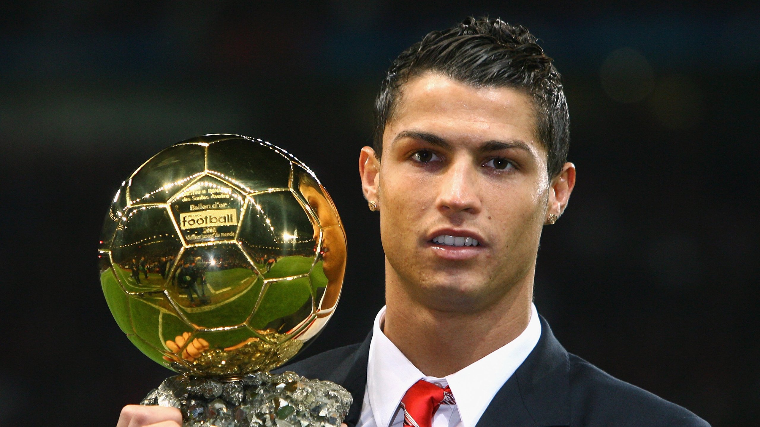 DB电竞平台登录-哈兰德关键制胜，丹麦战术革命如何横扫阿根廷传统足球？